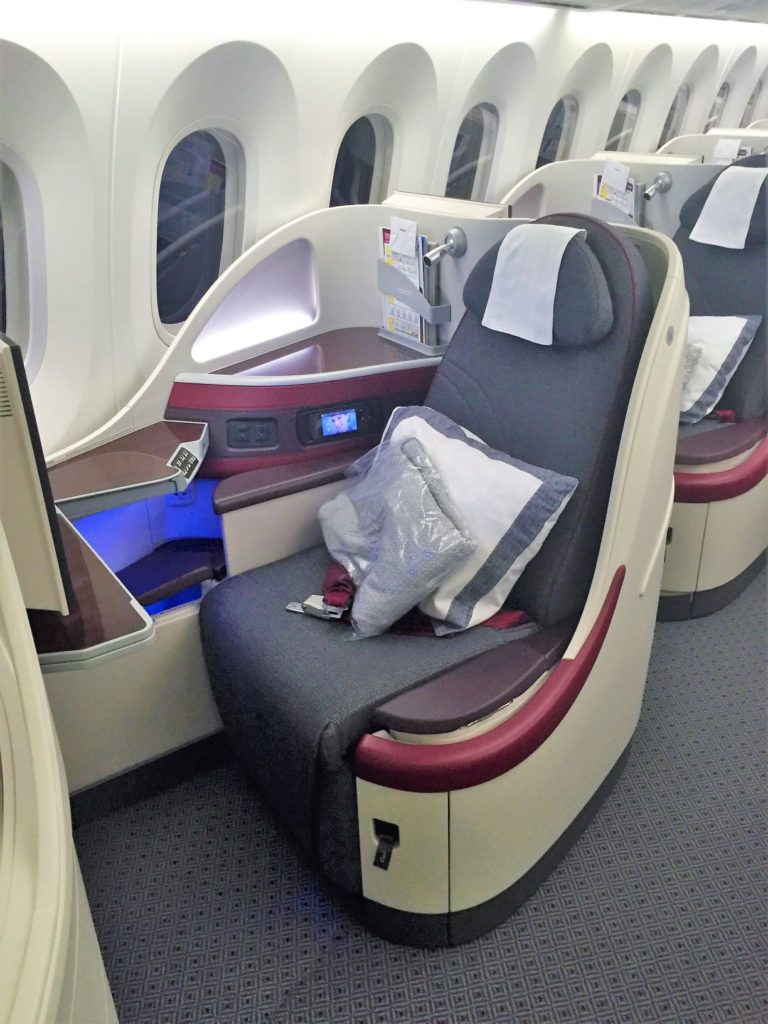 Qatar Business Class Seat A350 Rom - Qatar