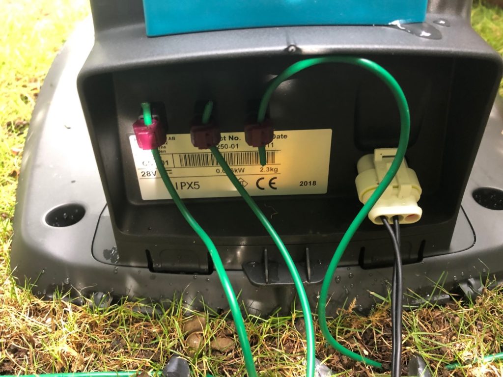 Verkabelung des Gardena Smart System Mähroboter