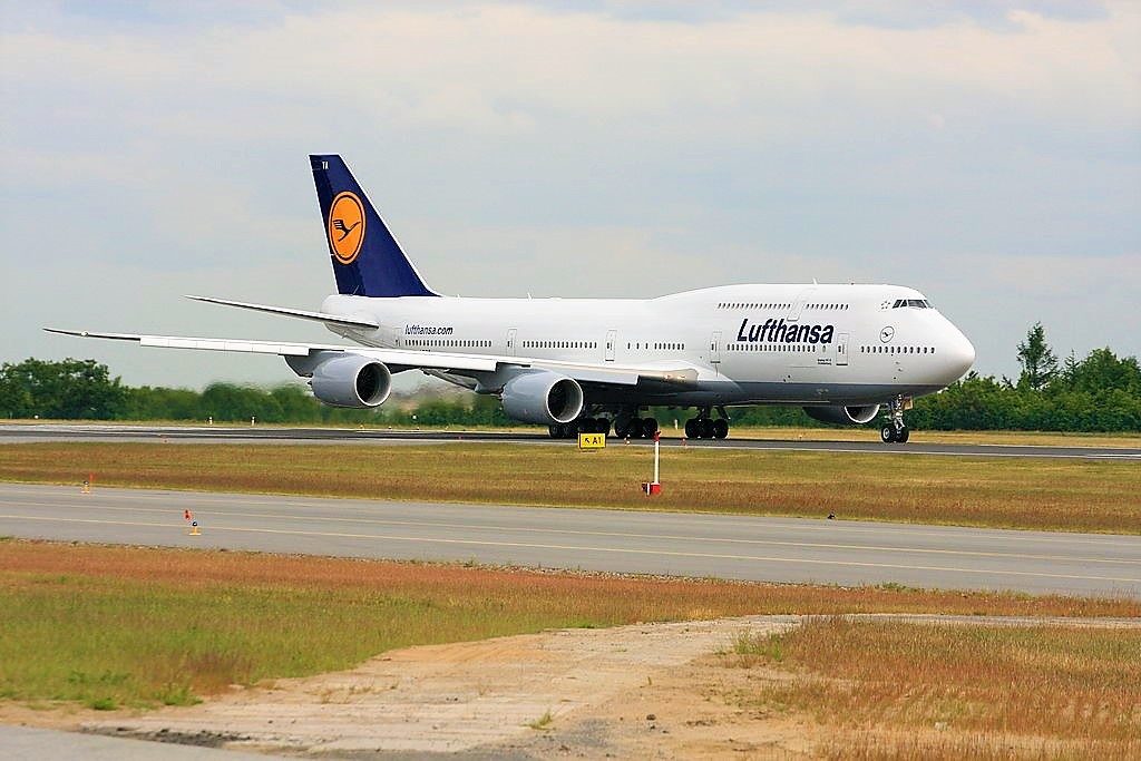 Lufthansa Boeing 747-800 die Queen of the Skies