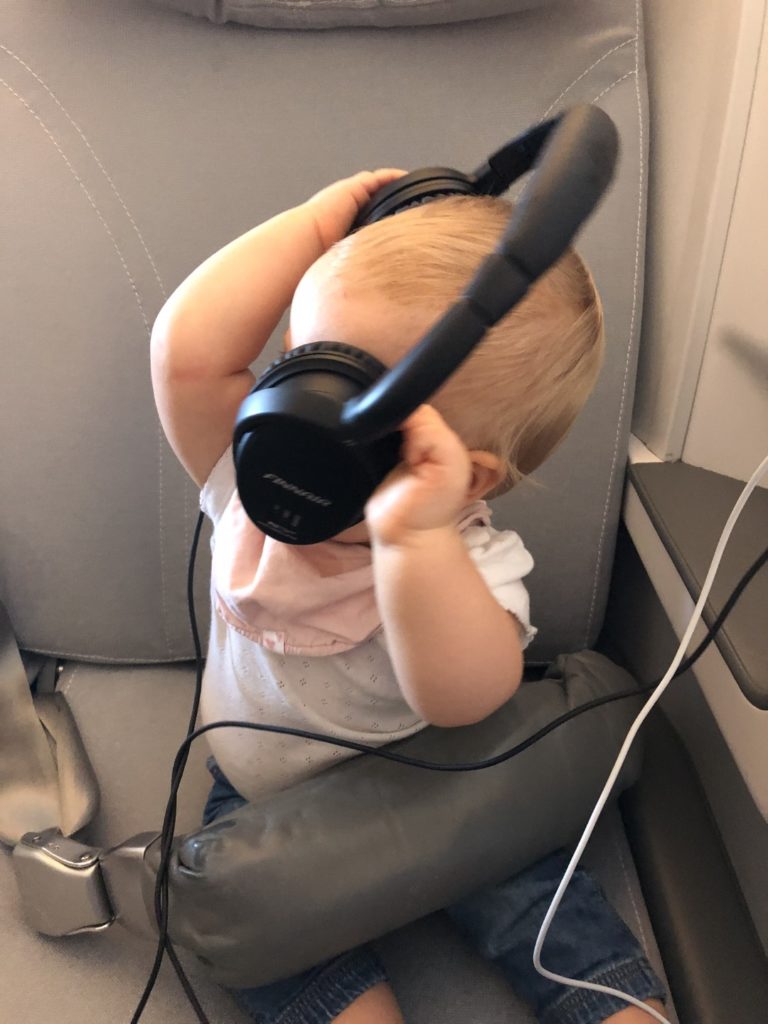Finnair Business Class Airbus A350 Pioneer Noise Cancelling Head Phones