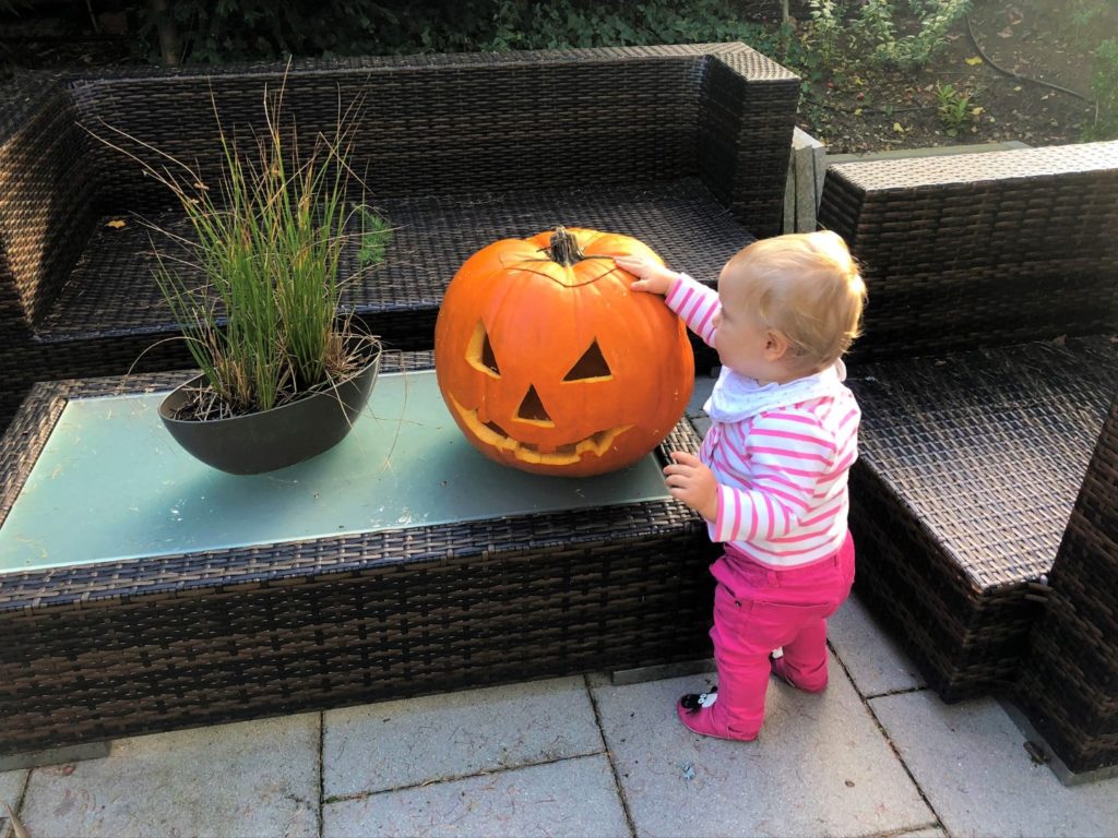 Victoria Kürbis Halloween