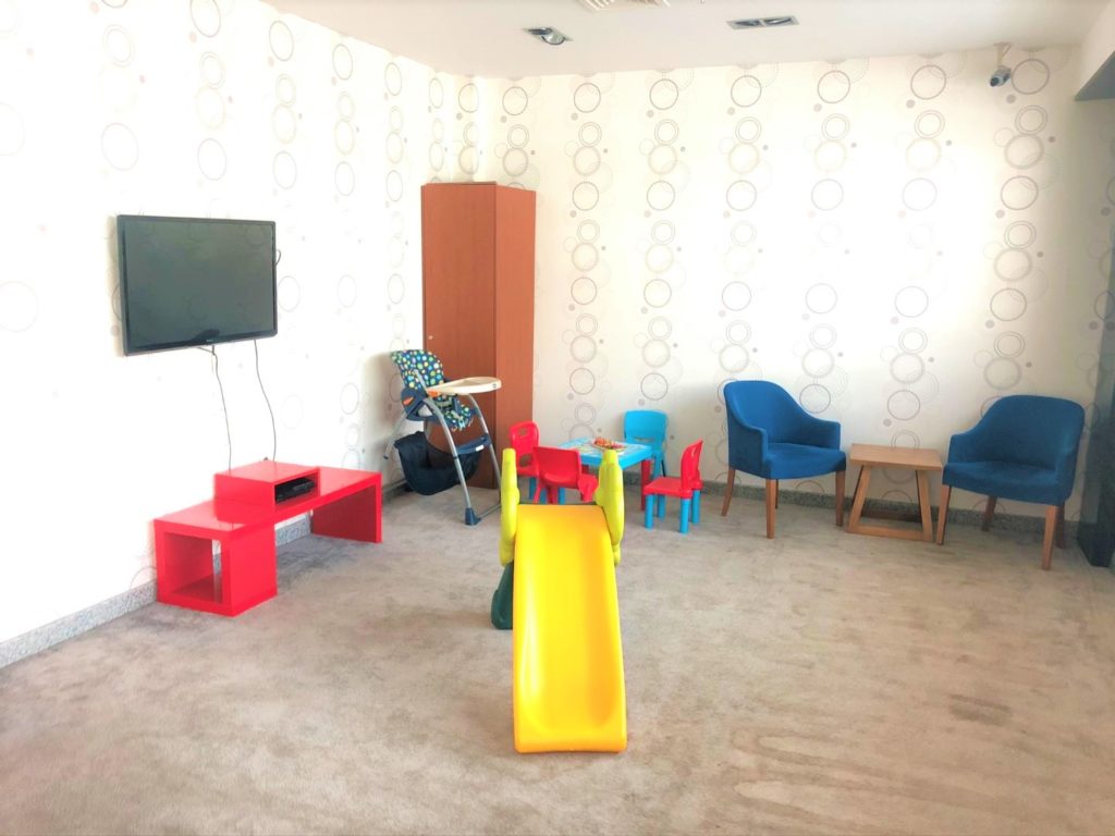 Kinderspielbereich in der Primeclass Lounge, Izmir Airport