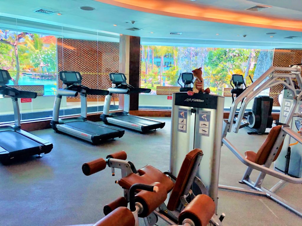 Fitness Studio / Gym - 24 Stunden geöffnet und das mit Fitness Trainer