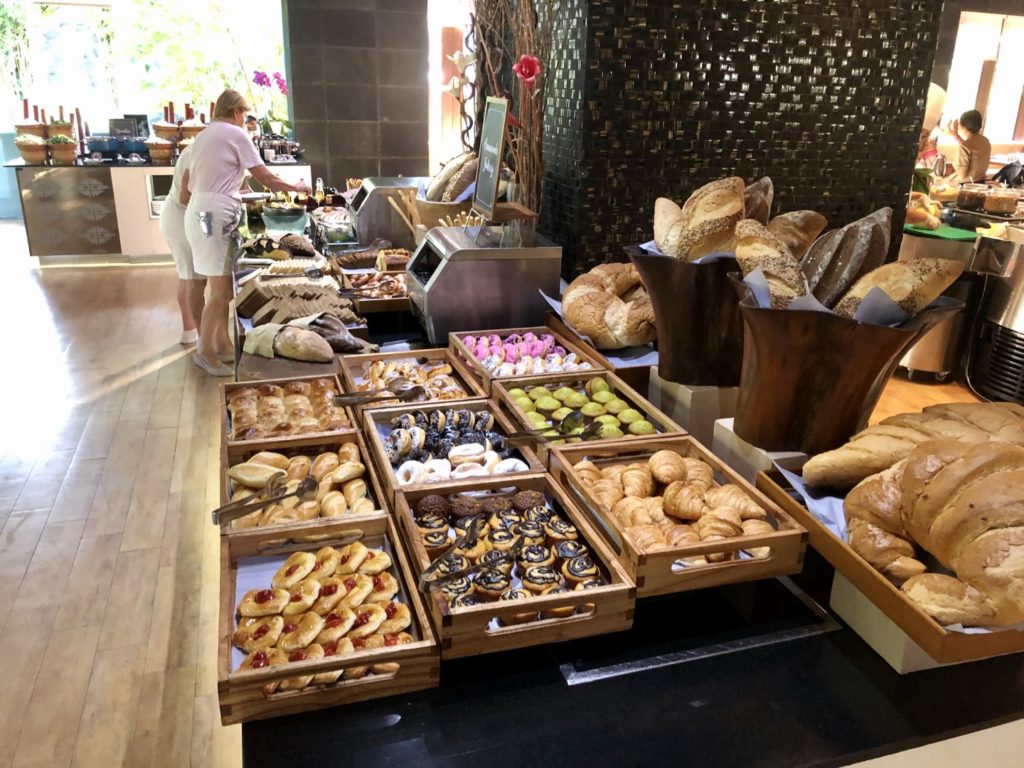 Doughnuts, Pastries und feines Plundergebäck in allen erdenklichen Variationen