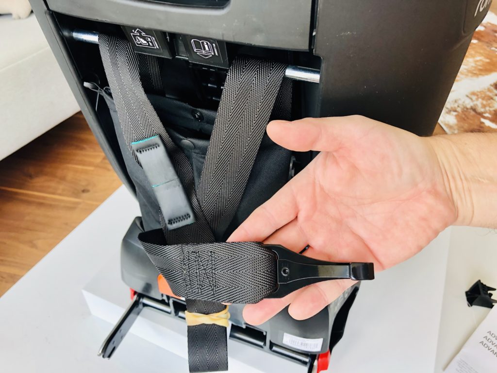 Zusätzlicher Befestigungshacken für den Rücksitz