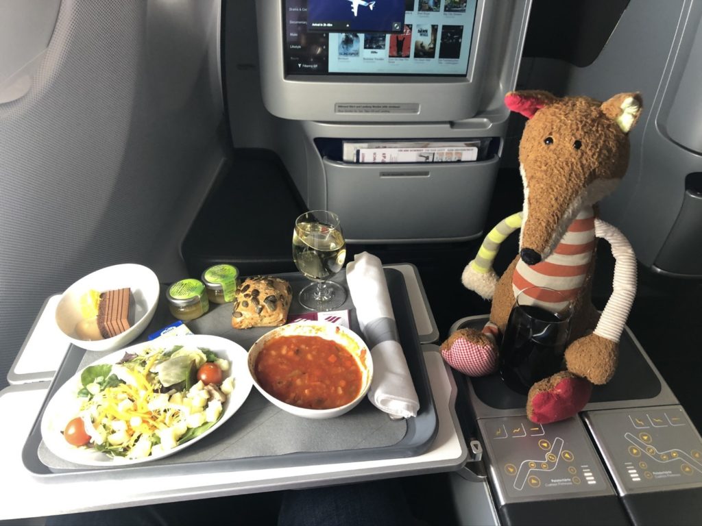 Abendessen in der Eurowings Business Class
