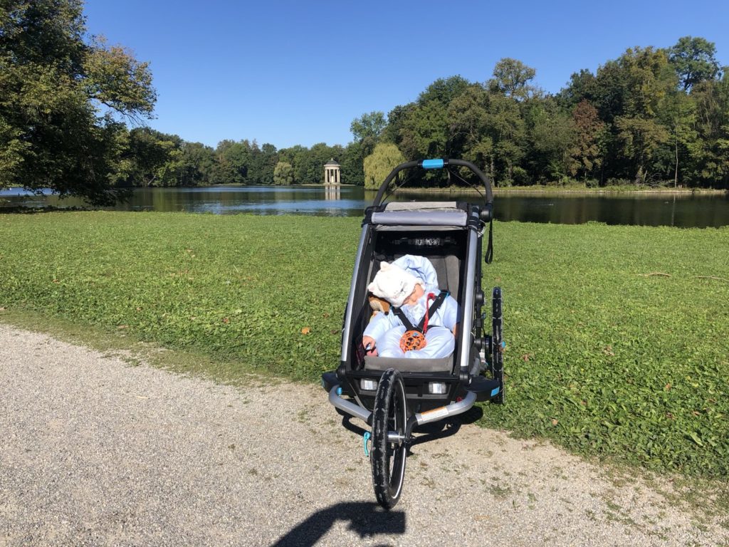 Thule Chariot Sport super gefedert und ein Bett auf Rädern