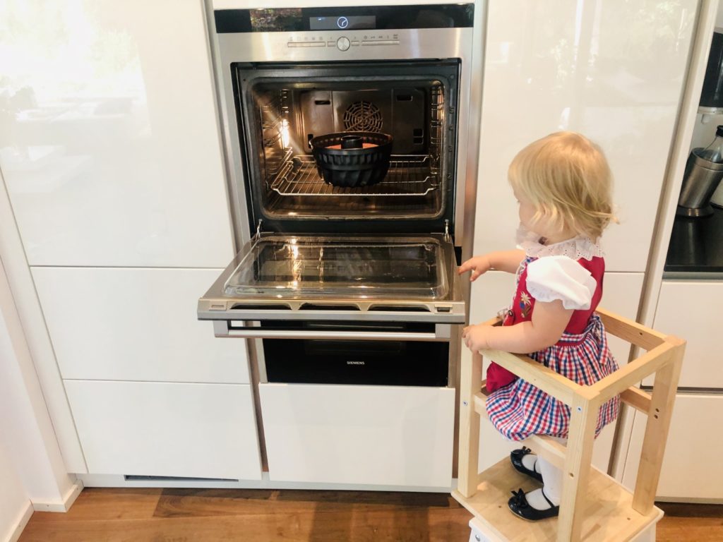 Nach 2 Stunden im Ofen ist der Gugelhupf fertig gebacken